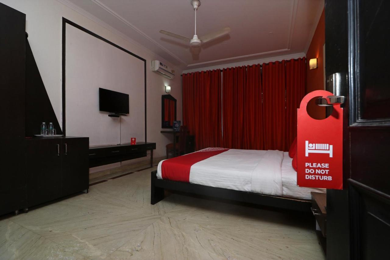 Collection O 62867 Hotel Rest Kāsandra 外观 照片